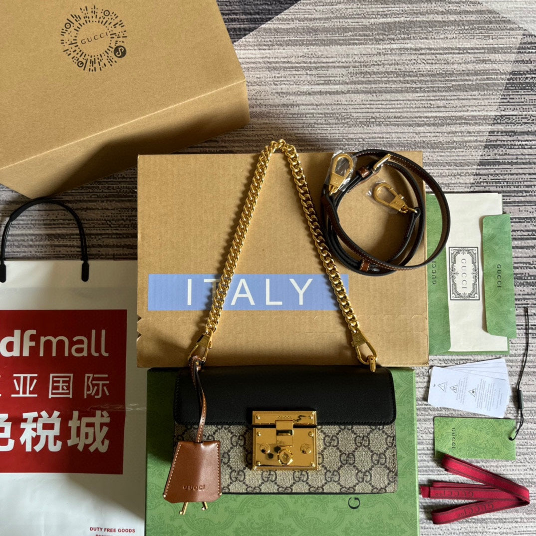 パドロック 22 スモール GG バッグ（ブラックカーフスキン＆ベージュキャンバス）