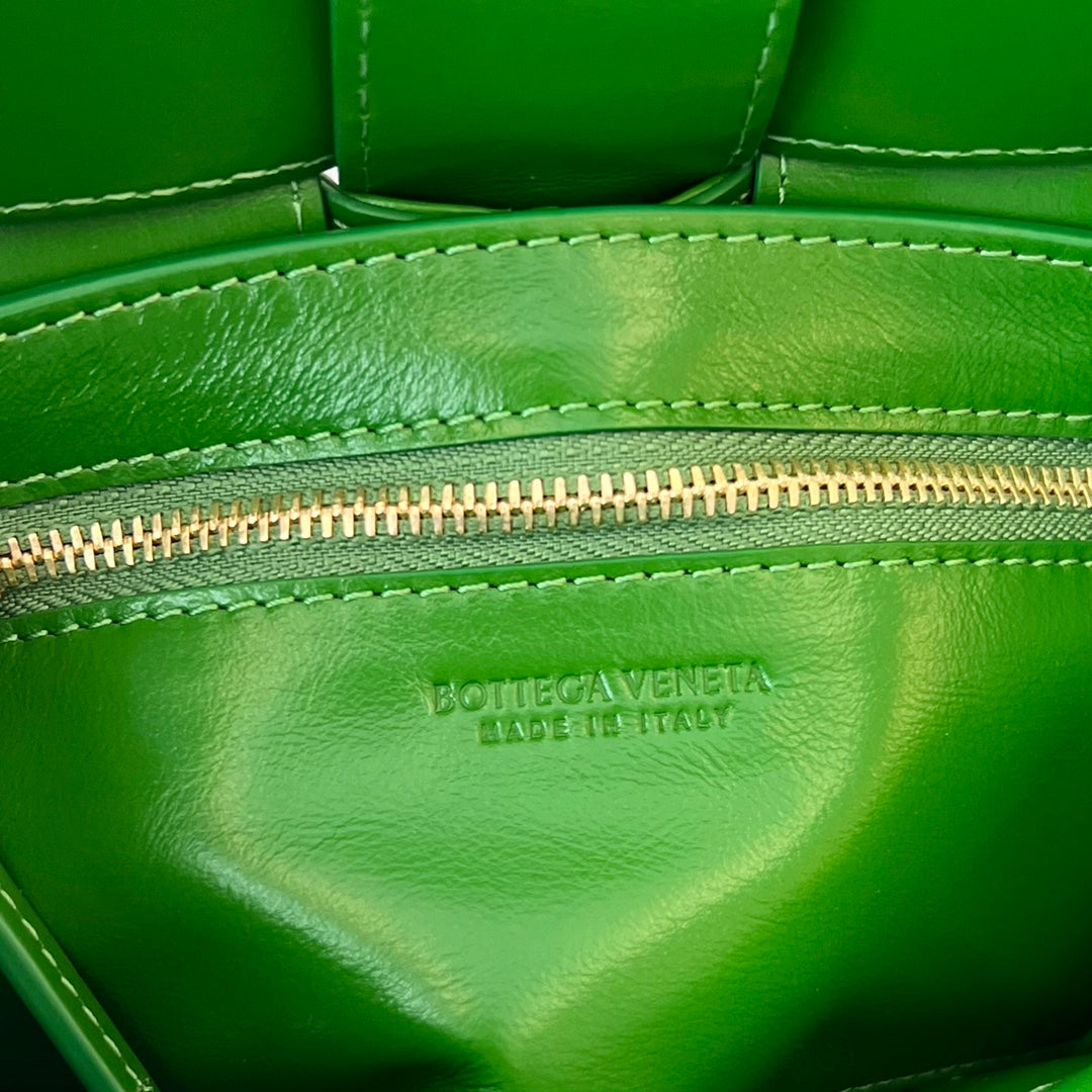 ミニカセット 19インチ シャムロックグリーン ソフトラムスキン