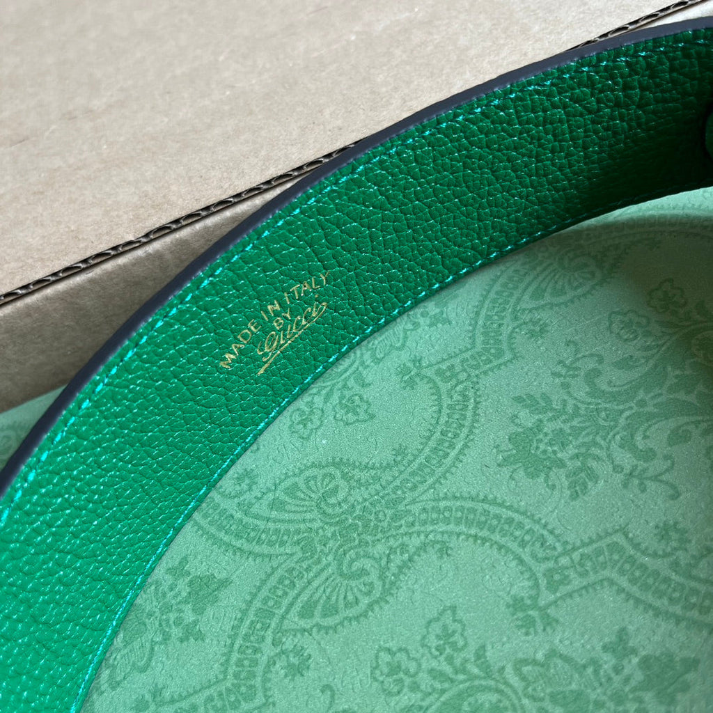 アフロディーテ ミニ 21 ショルダーバッグ（エメラルドグリーン カーフスキン）
