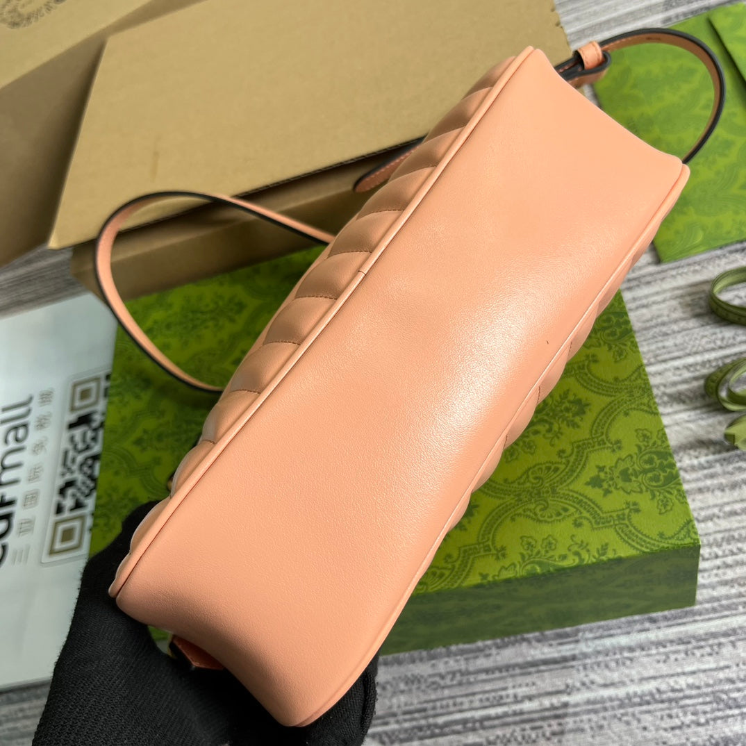 GGマーモント スモール 24 マトラッセ ピーチピンク カーフスキン