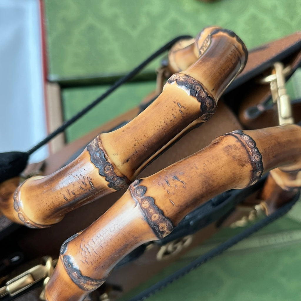 ダイアナ ミディアム トートバッグ 27インチ ブラウン カーフスキン バンブーハンドル