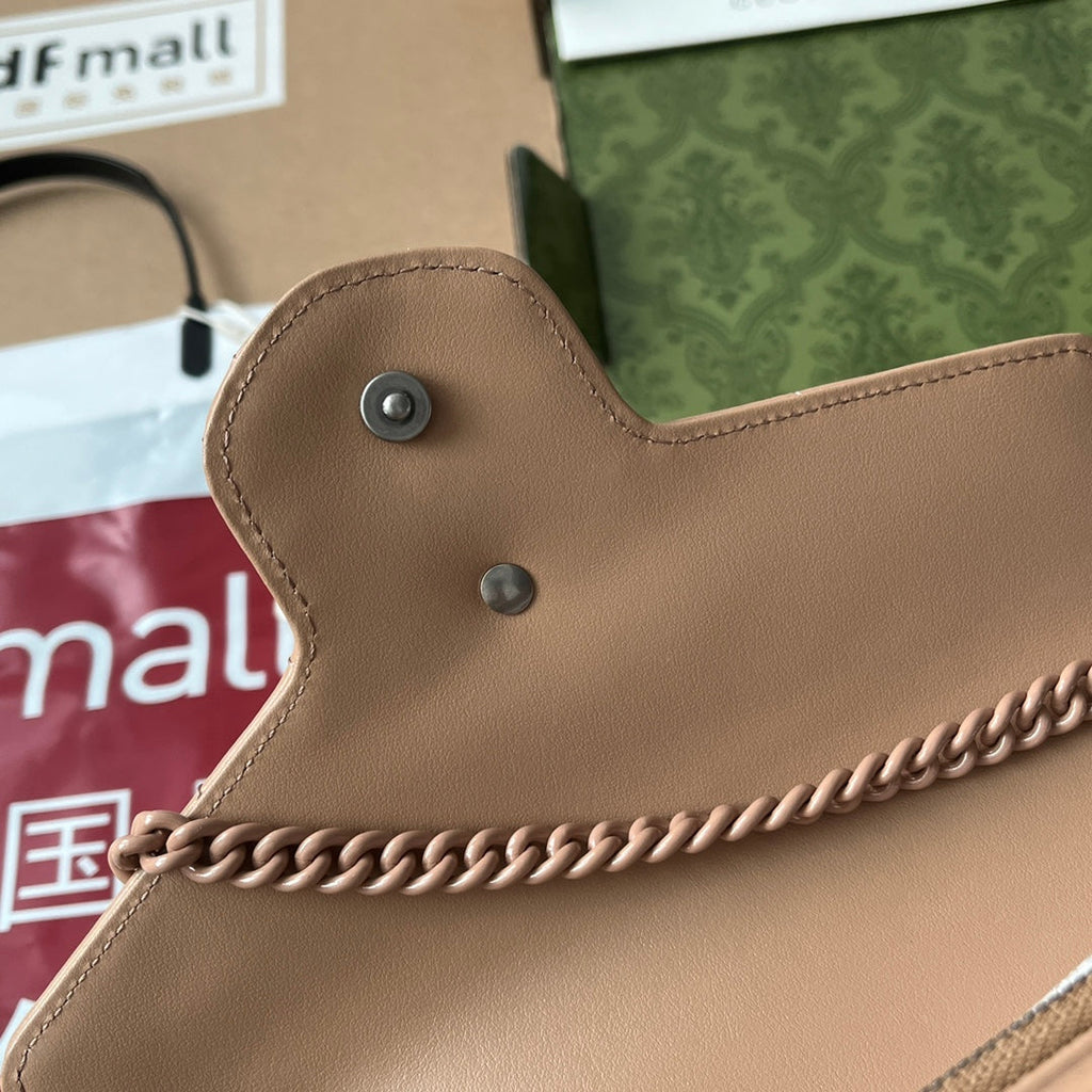 マーモント キルティングハンドバッグ 20 ベージュカーフスキン