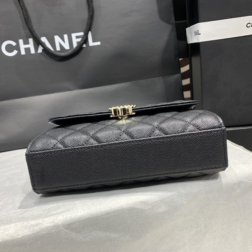 23P フラップバッグ 19cm ブラック キャビア ゴールド金具