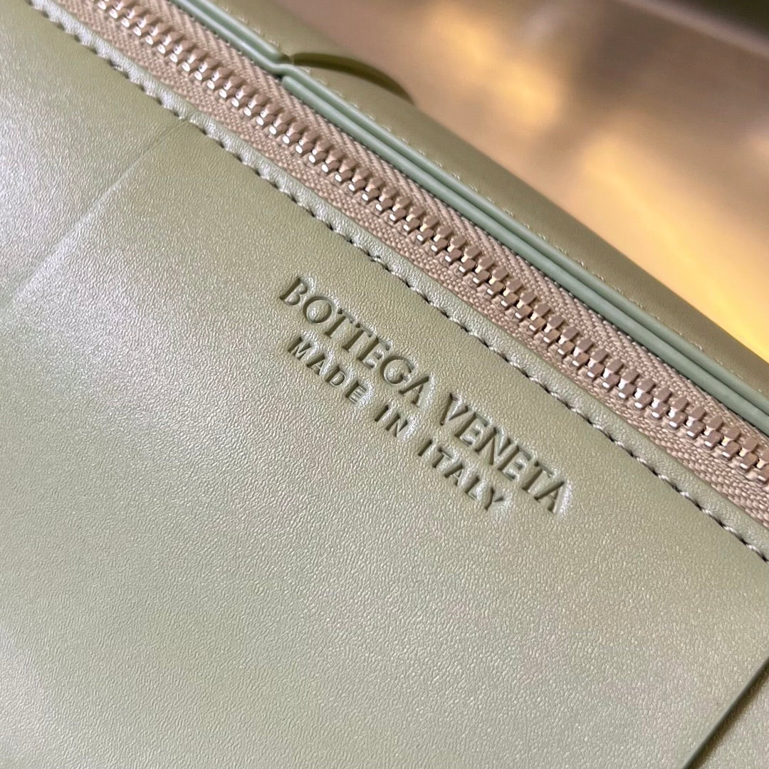 トラバーチンカーフスキン製シリンダーカセット30