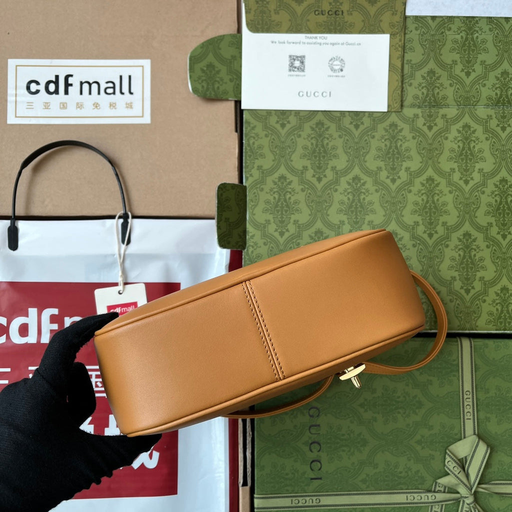 乗馬スタイル ショルダーバッグ 21インチ ブラウンカーフスキン ゴールド金具