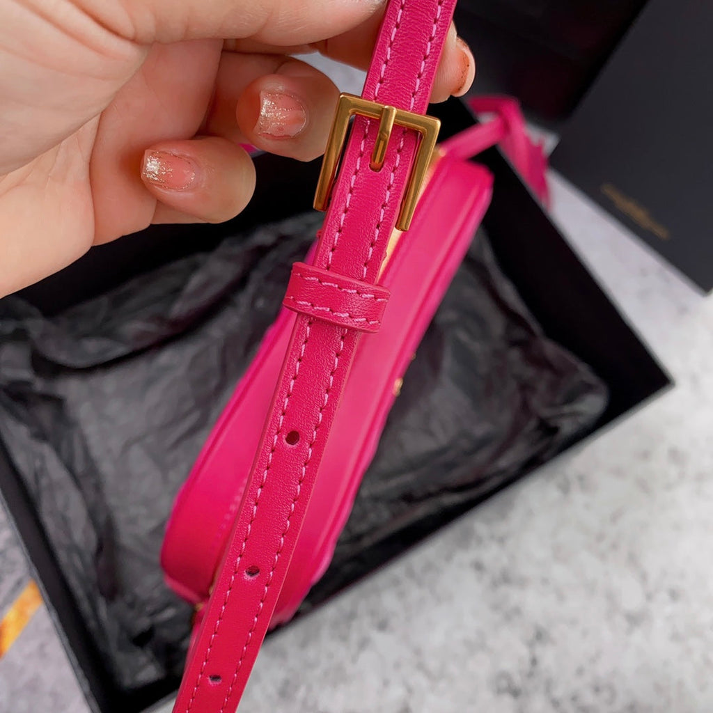 ルー カメラバッグ 23 明るいピンクのスエードとカーフスキントリム