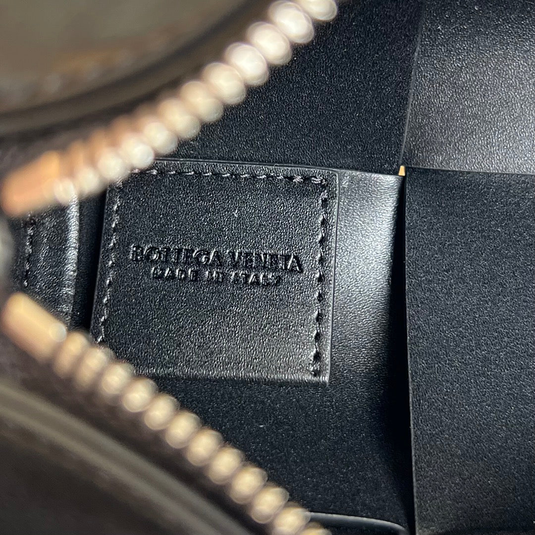 小型シリンダーカセット 21インチ ブラックカーフスキン