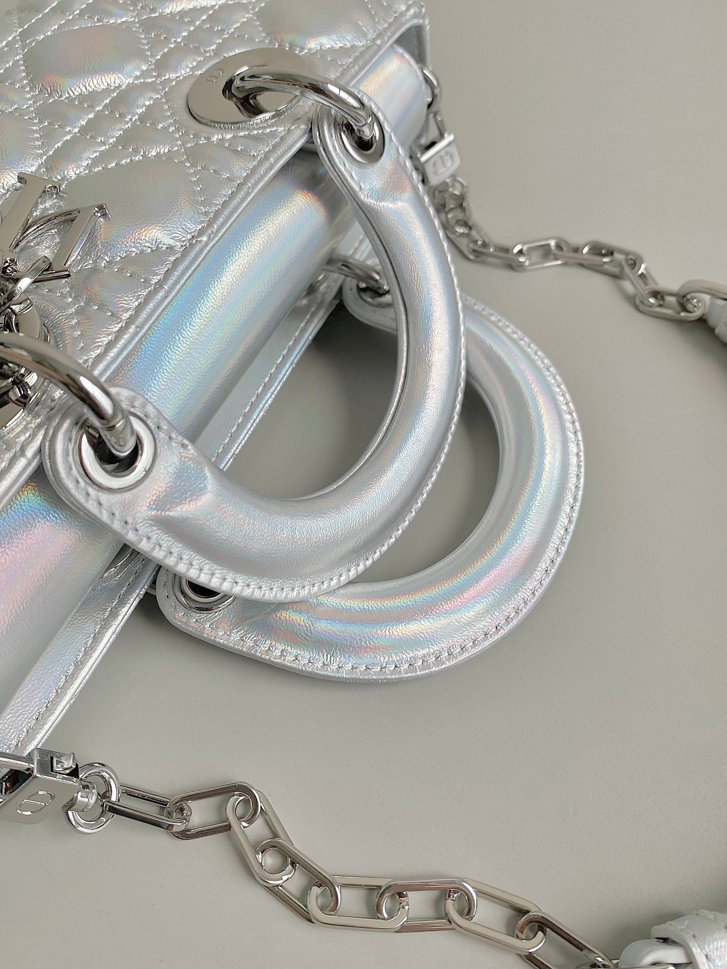 D-JOYバッグ 22 シルバーラムスキン