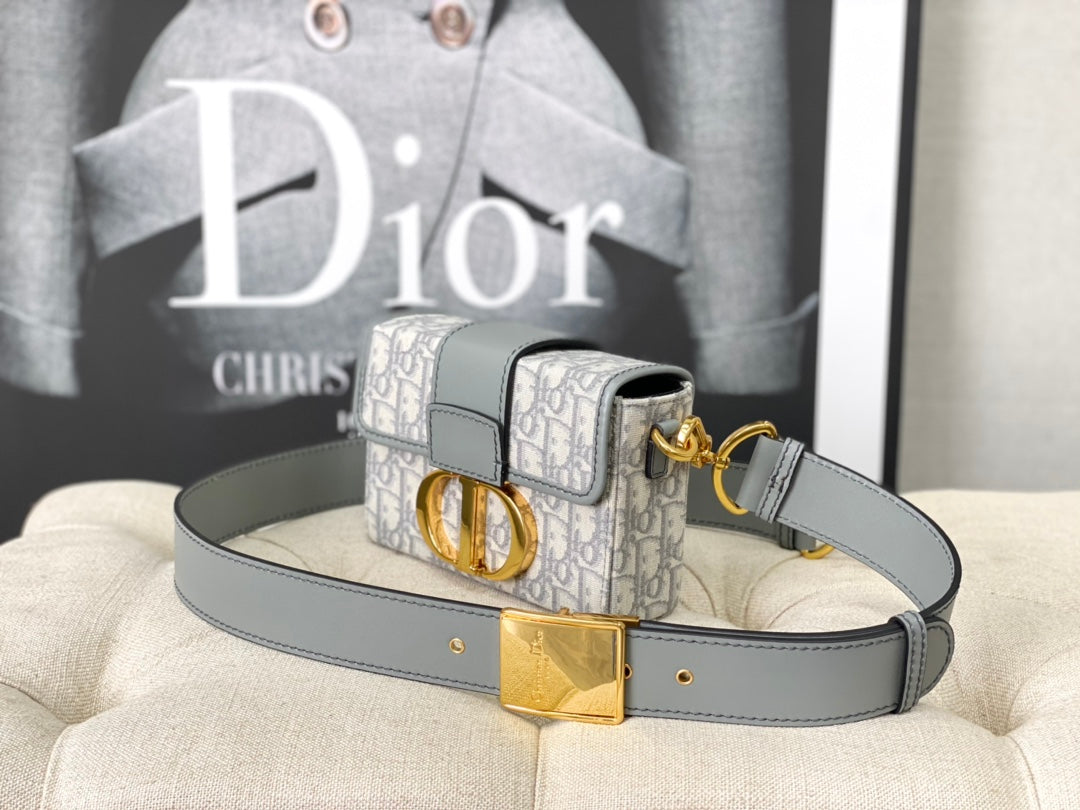 モンテーニュ 19 ハンドバッグ グレーカーフスキン