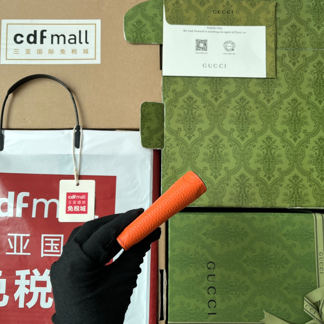 ウォレット 11 オレンジエンボスカーフスキン