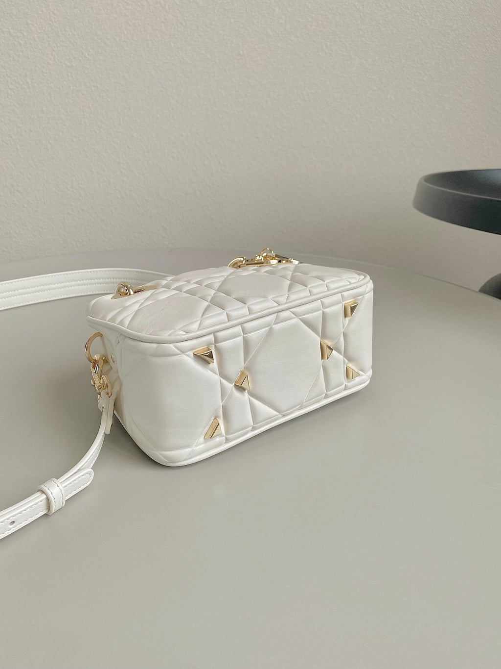 ミニ レディ 19 ホワイト ラムスキン