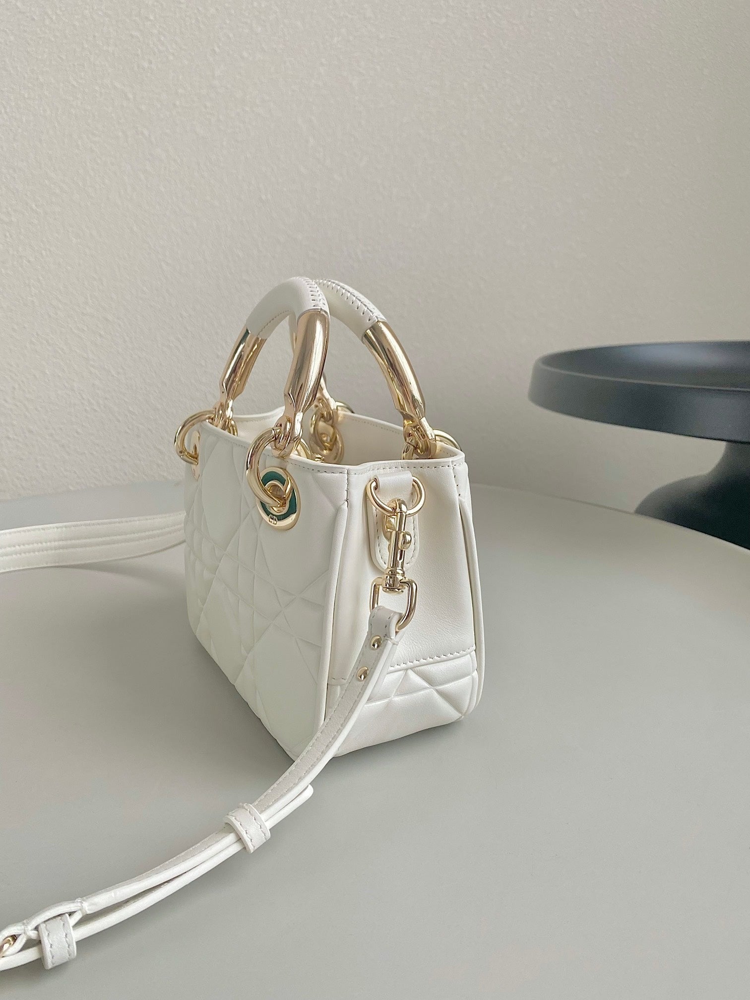 ミニ レディ 19 ホワイト ラムスキン