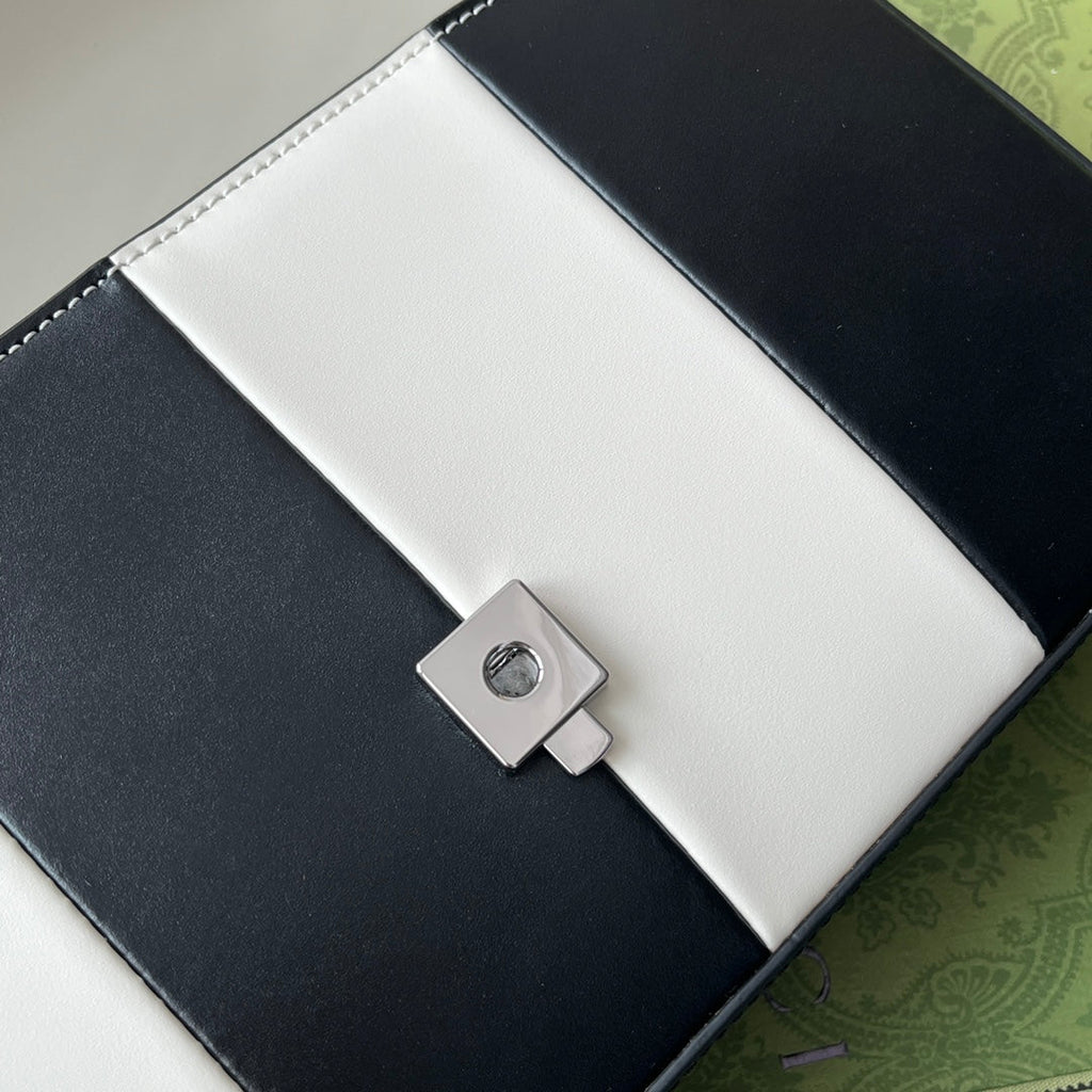 プチ スモール ショルダーバッグ 27インチ ブラック×ホワイト カーフスキン