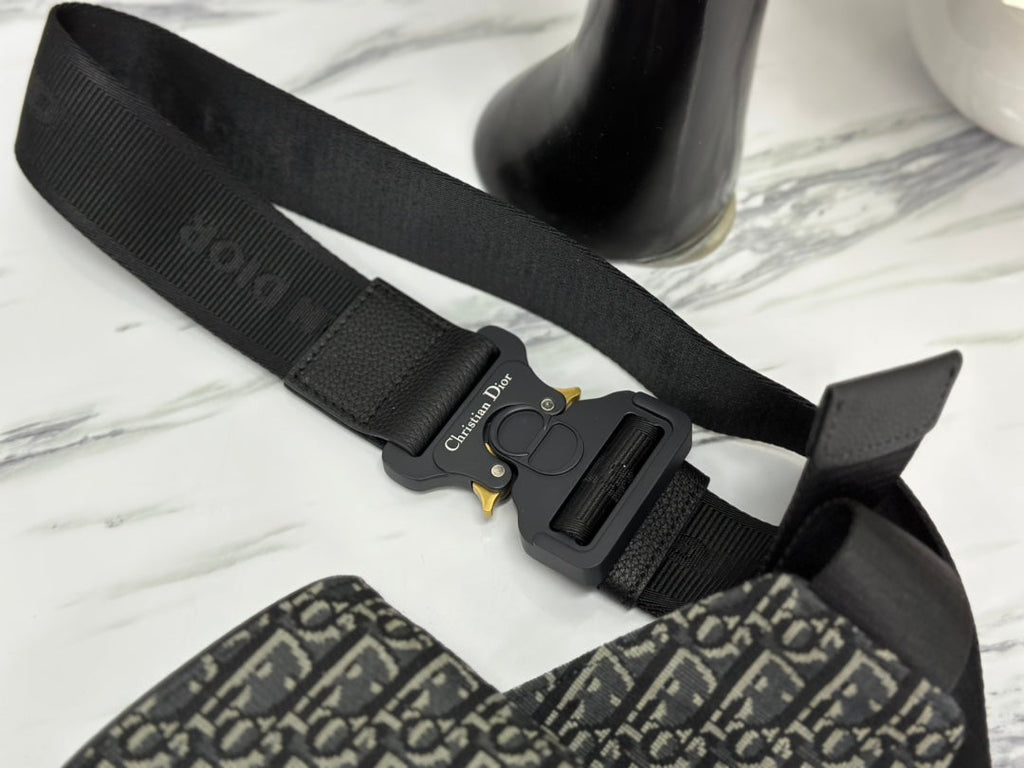 サドル 28 バッグ（ブラック オブリーク ジャカード）