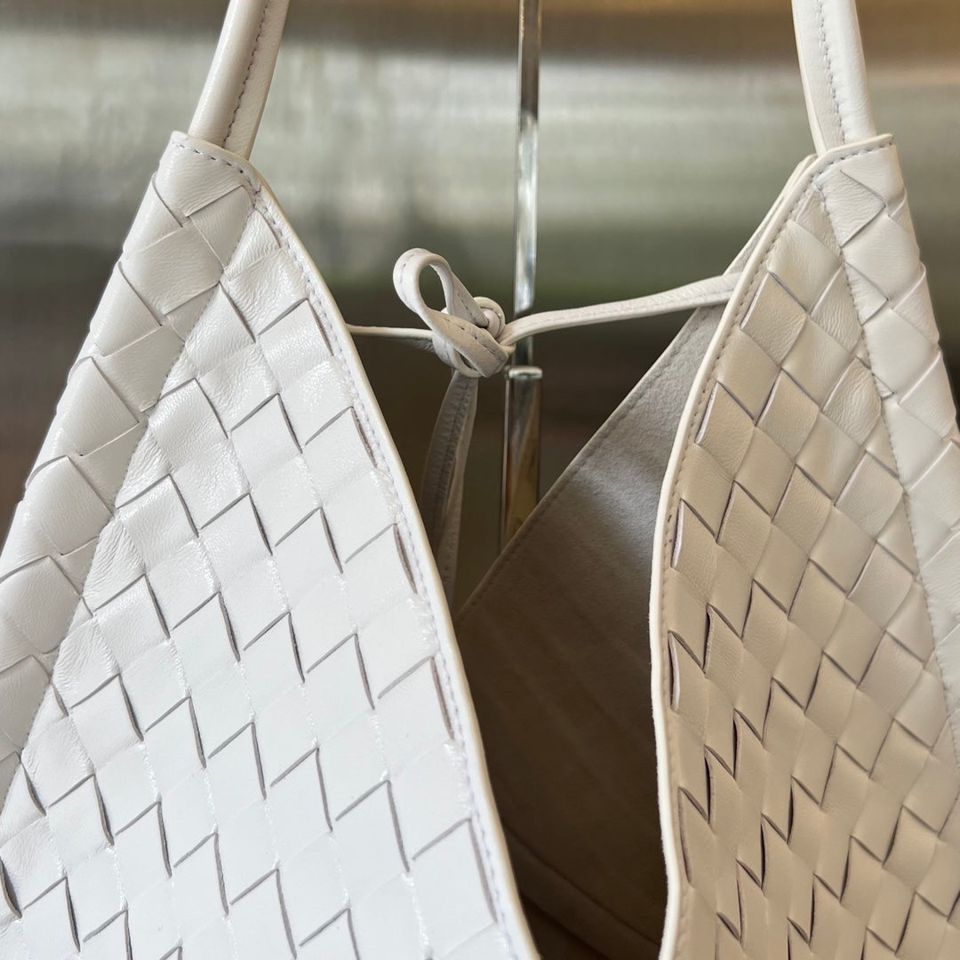 ミディアム ソルスティス 44 ホワイト ラムスキン