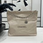 CC ラージ 42 ハンドバッグ ベージュクリーム カーフスキン シルバー金具