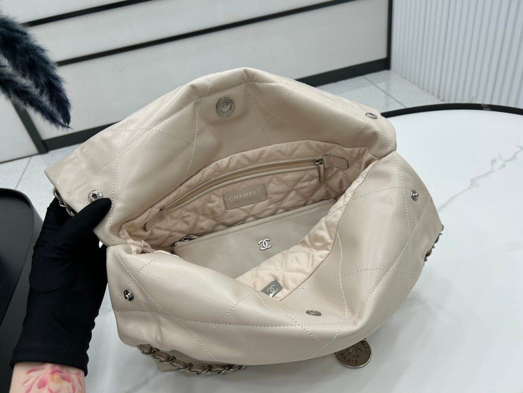 CC ミディアム 37 ハンドバッグ ベージュクリームカーフスキン シルバー金具