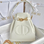 ミディアム セ 24 ホワイト CDエンボスカーフスキン