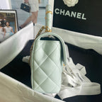 CCミニ15バッグ（スカイブルーカーフスキン、ゴールド金具）