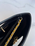 CC MINI 23 ショッピングバッグ（グロッシーブラック、ミックスマスタードイエローカーフスキン）