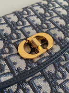 CD 30 ブルー オブリーク ジャカード クラッチバッグ