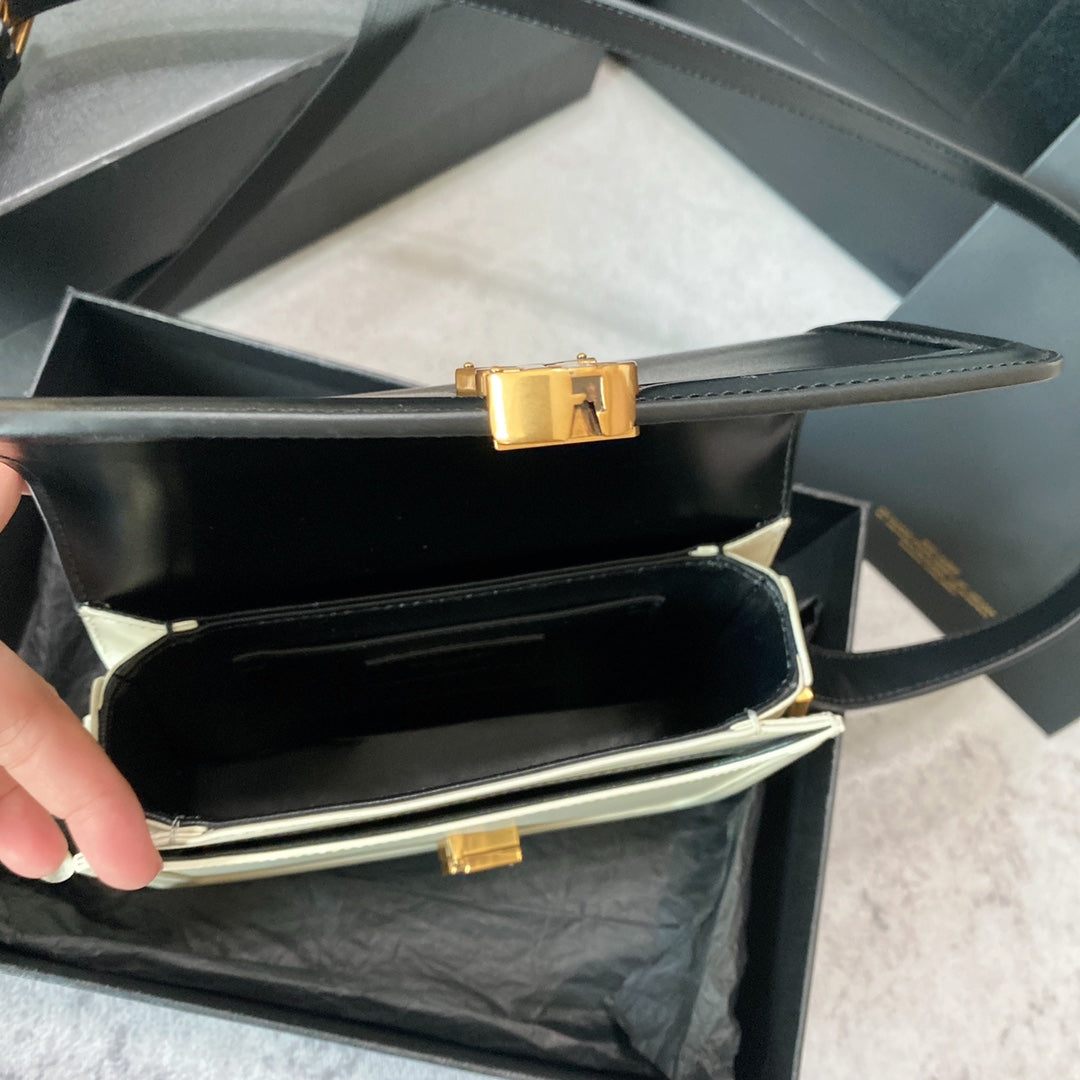 ソルフェリーノ スモールサッチェル 19インチ ブラック×ホワイト カーフスキン ゴールドロゴ