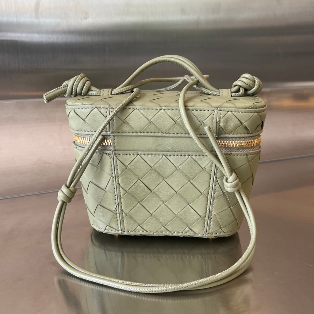 ミニバニティケース 18インチ オリーブグリーン ラムスキン