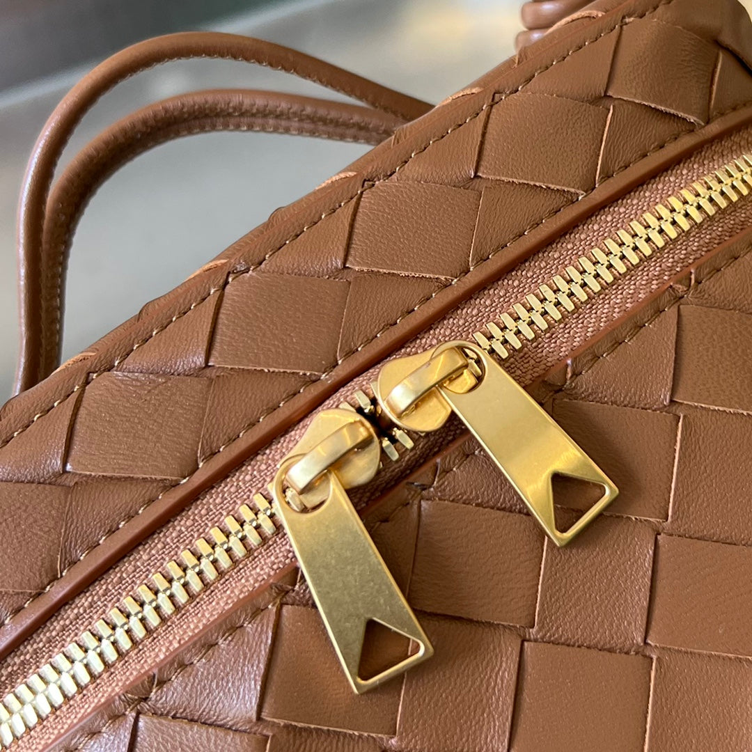 ミニバニティケース 18インチ シナモンブラウン ラムスキン