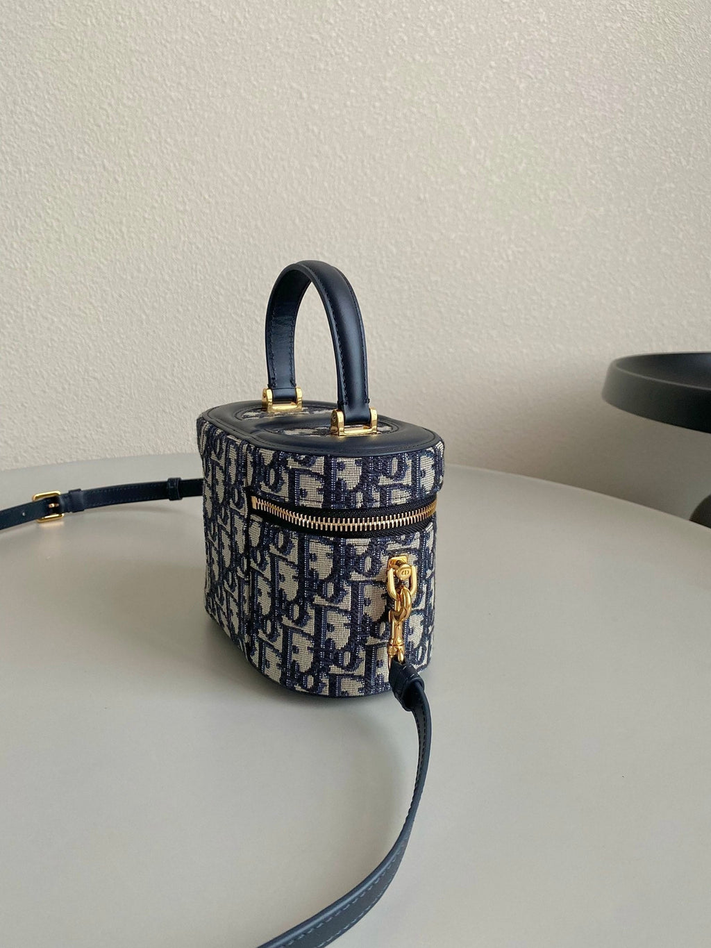 シグネチャー バニティ 16 ブルー オブリーク ジャカード