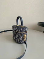 シグネチャー バニティ 16 ブルー オブリーク ジャカード