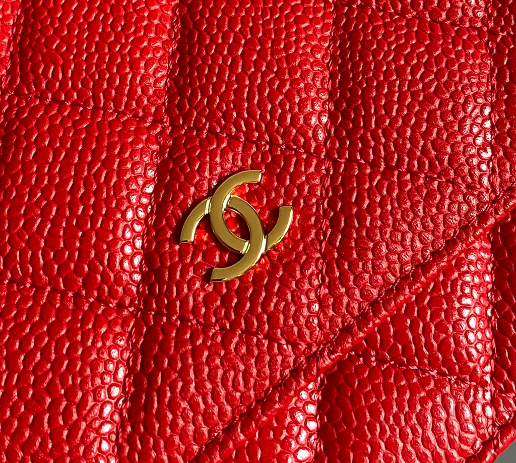 CC WOC 19 RED CAVIAR GOLD HARDWARE