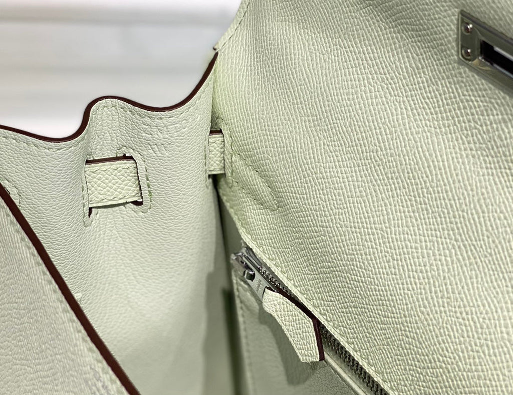 KELLY 28CM IN VERT FIZZ SWIFT CALFSKIN SILVER HARDWARE