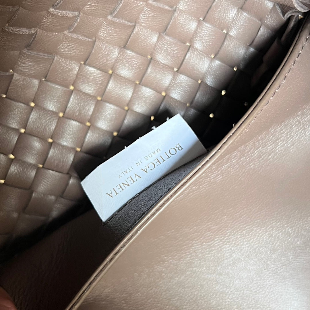 スモール カバット 32 インチ サドルブラウン ラムスキン