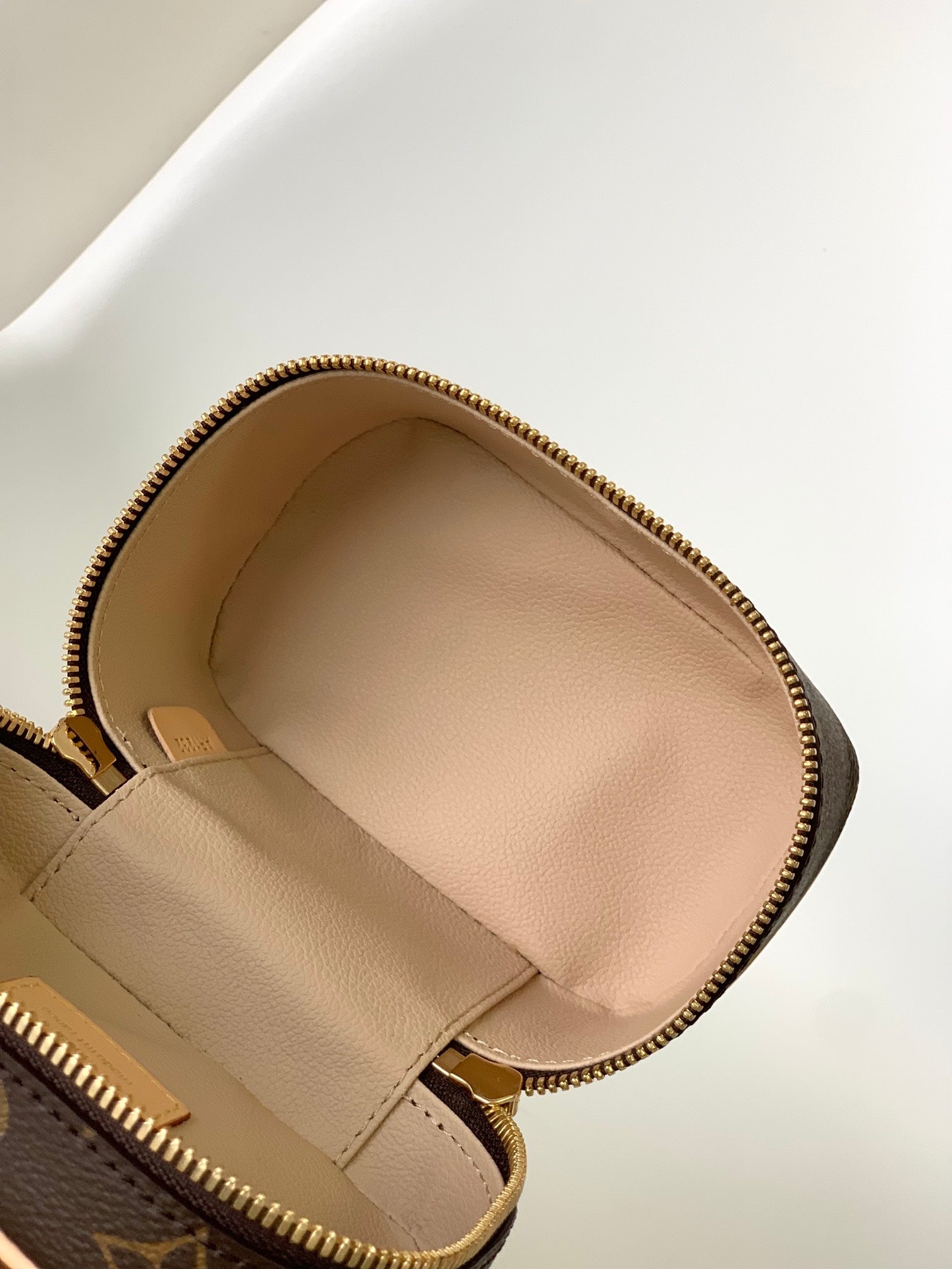 ナイスナノ 14 トイレタリーポーチ