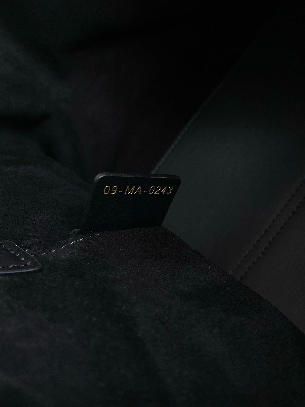 TOUJOURS 28 バッグ ブラック ラムスキン