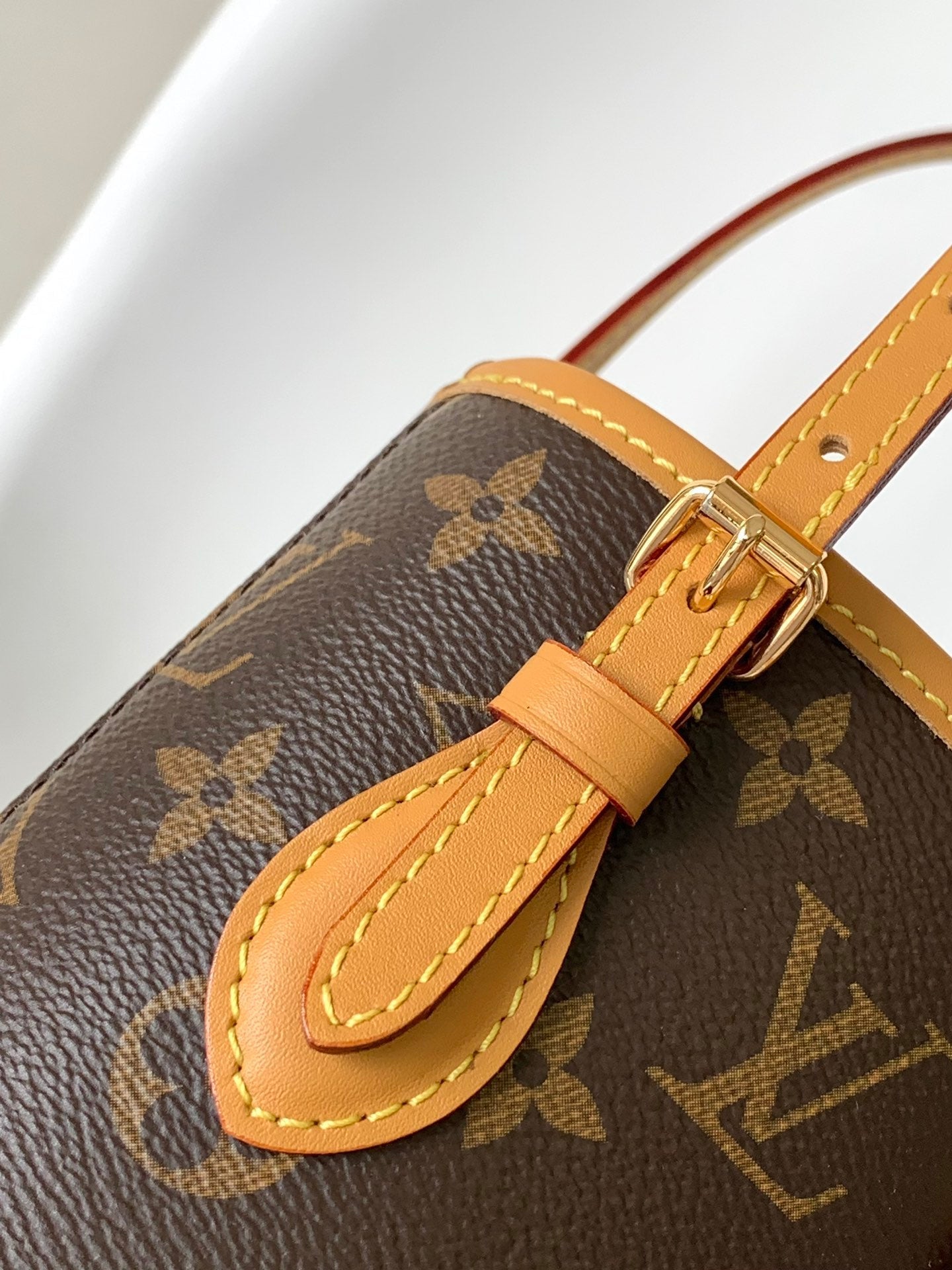 ナノバケット 13 ブラウン モノグラム キャンバス