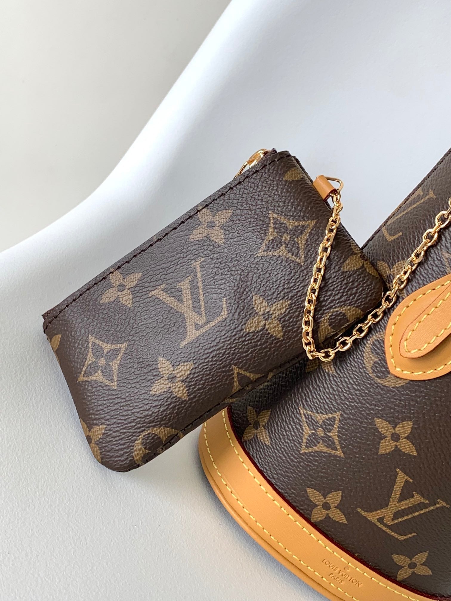 ナノバケット 13 ブラウン モノグラム キャンバス