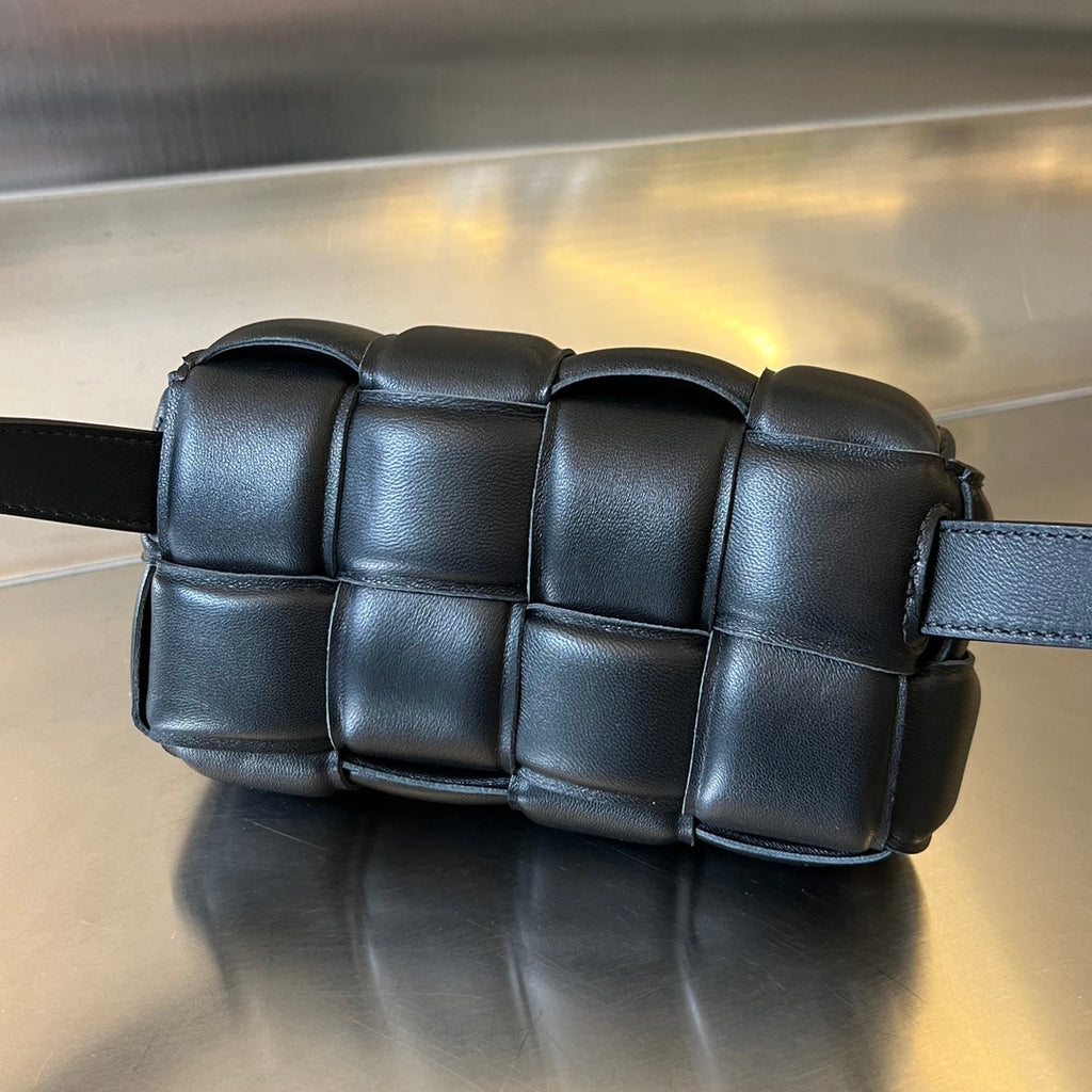 ミニカセット 18インチ ブラック ラムスキン