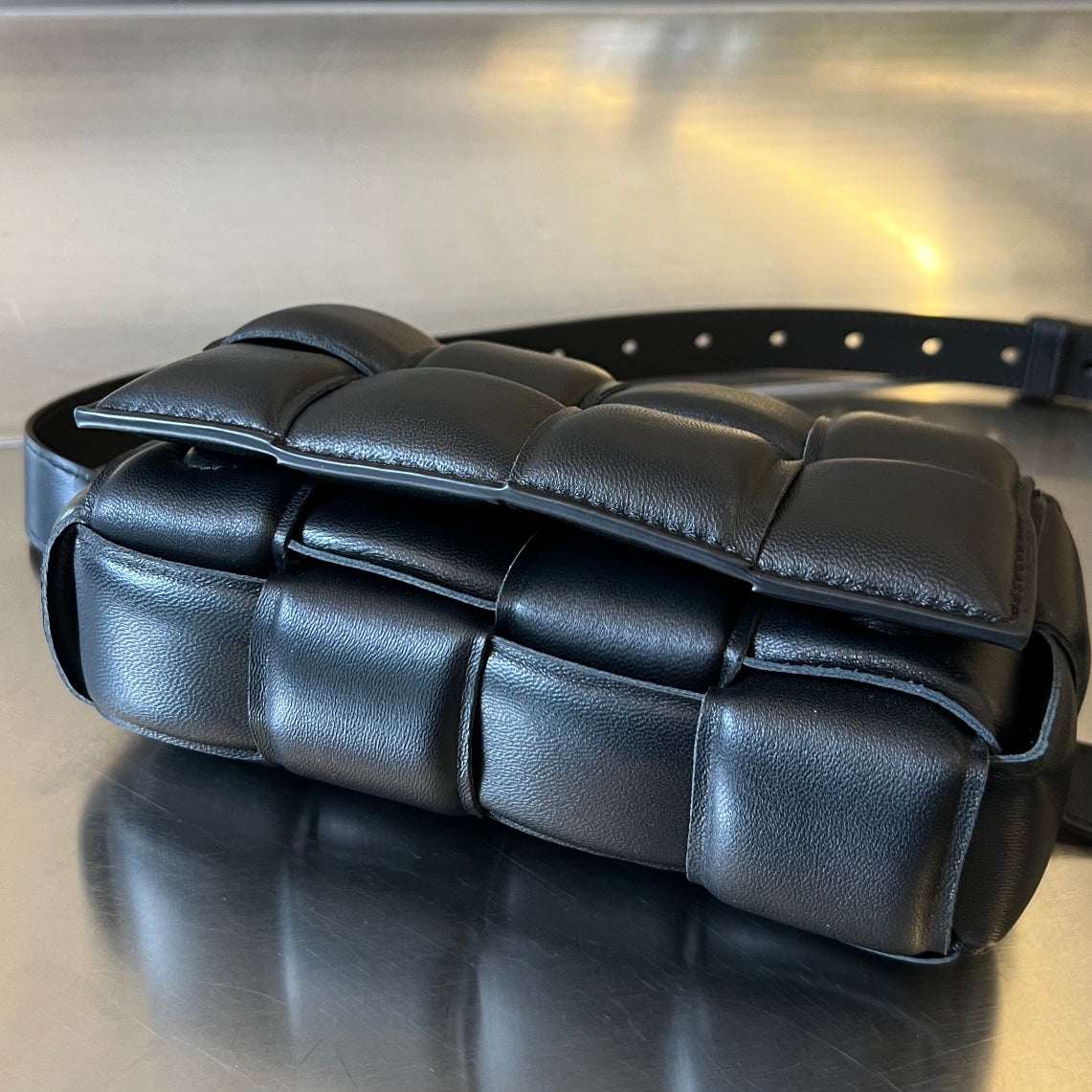 ミニカセット 18インチ ブラック ラムスキン