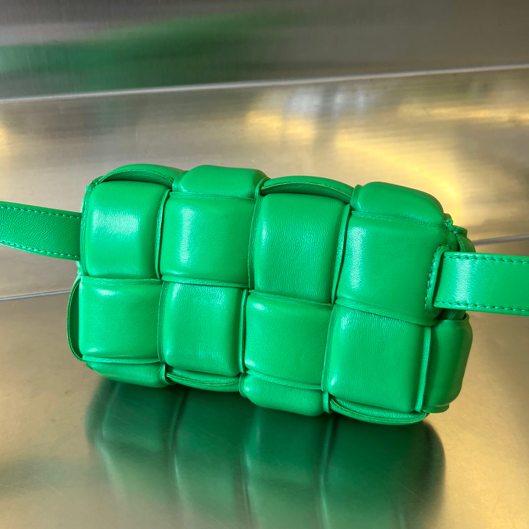 ミニカセット 18インチ ライトグリーン ラムスキン