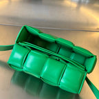 ミニカセット 18インチ ライトグリーン ラムスキン