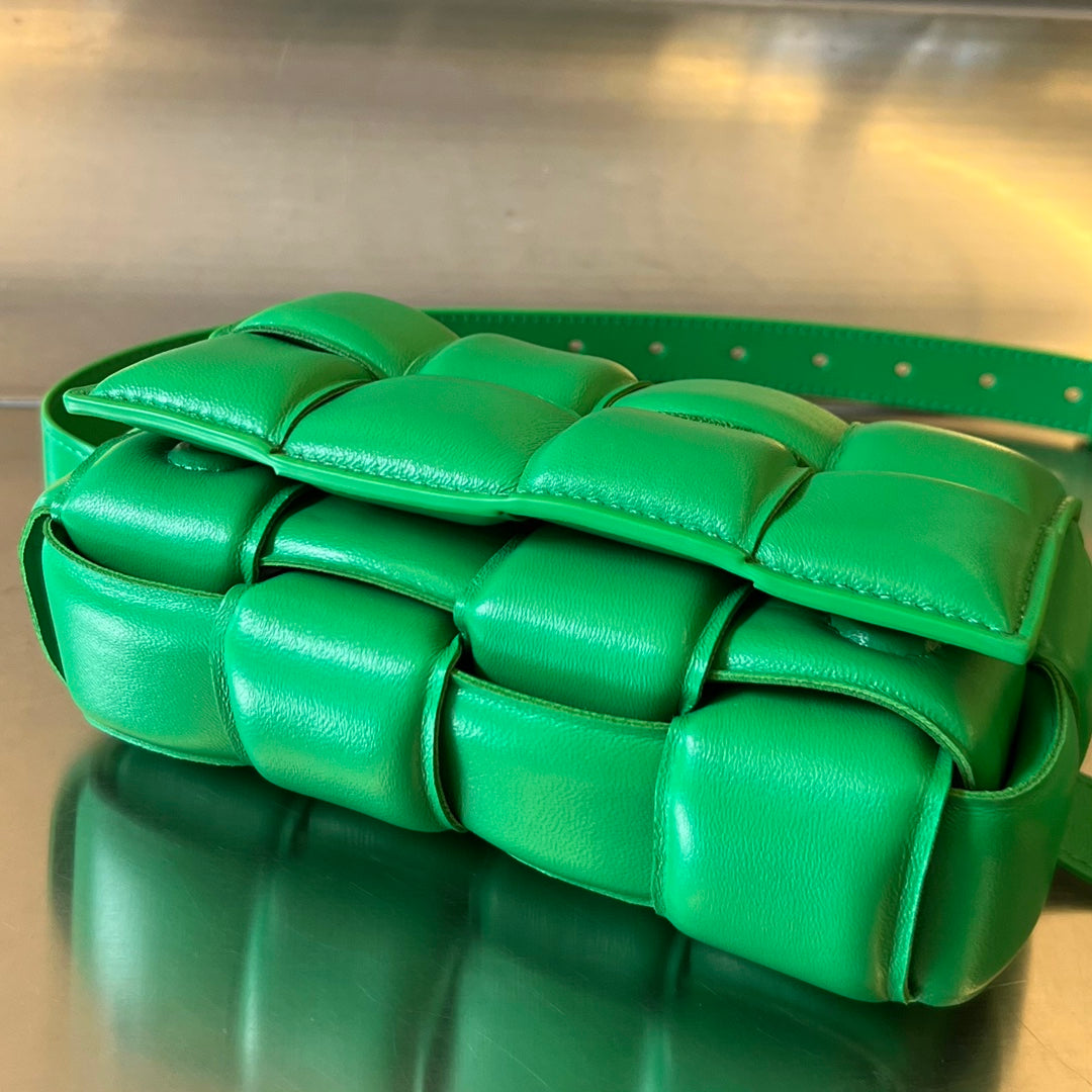 ミニカセット 18インチ ライトグリーン ラムスキン