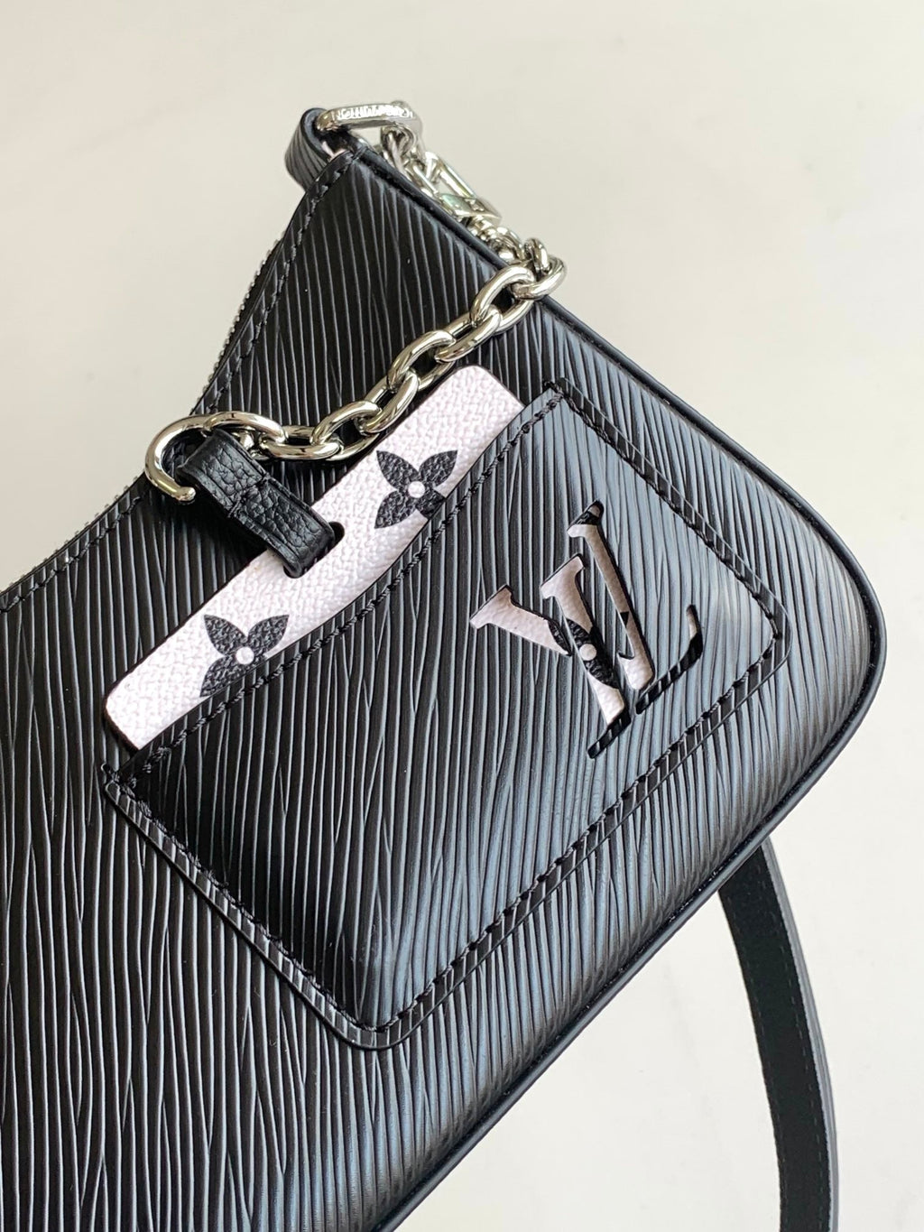 マレリーニ 19 ブラック エピ グレインレザー