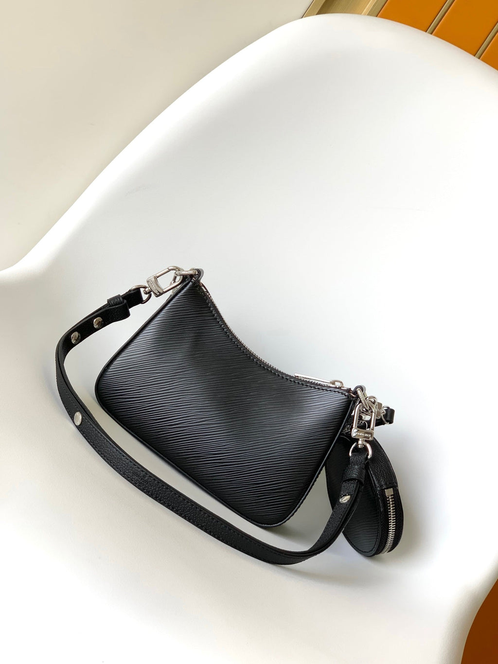 マレリーニ 19 ブラック エピ グレインレザー