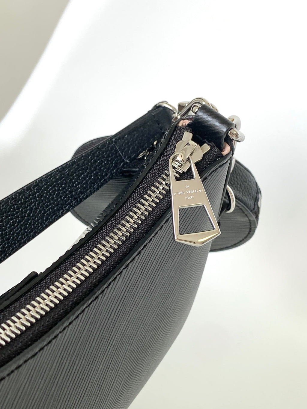 マレリーニ 19 ブラック エピ グレインレザー