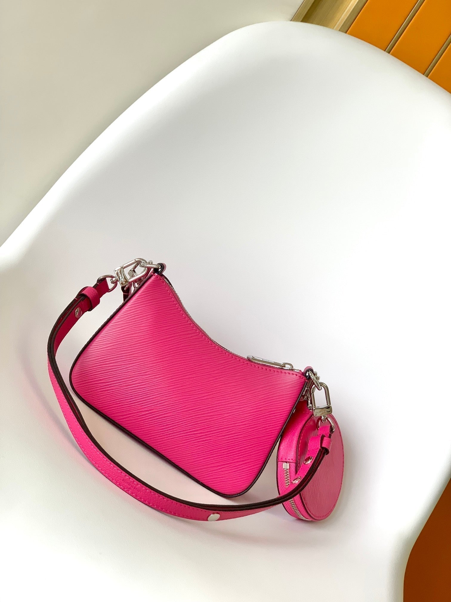 マレリーニ 19 ダークピンク エピ グレインレザー