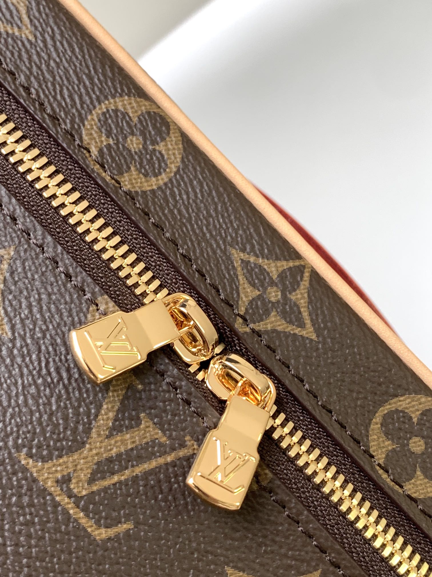 ナイスBB 24トイレタリーポーチ