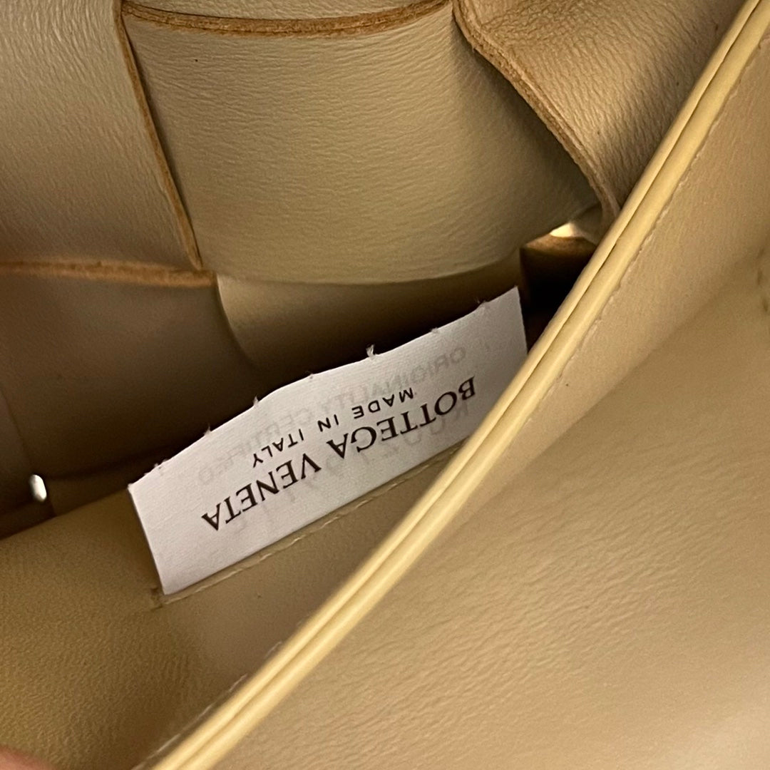 ベージュラムスキン製スモール22カセット