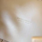 ベージュラムスキン製スモール22カセット