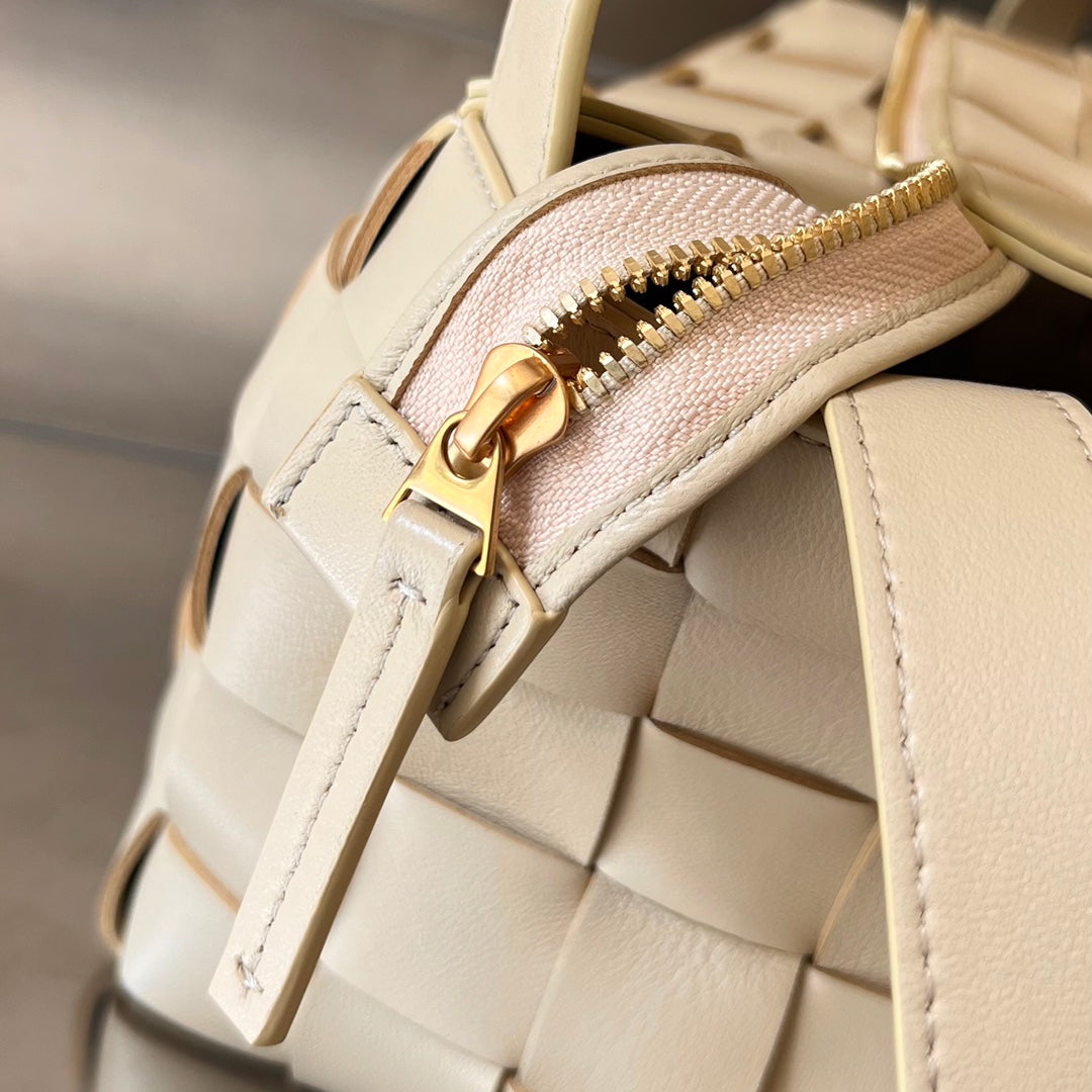 ベージュラムスキン製スモール22カセット